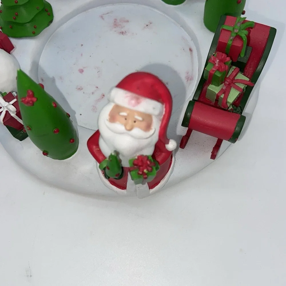 White Barn Large‎ Christmas Ring Candle Holder Santa Snowman Deer Bear Presents - Picture 9 of 11